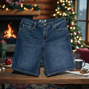 Seven7 Jeans Relaxed Bermuda Shorts Womens 10 Distressed Mid-Rise Comfortable